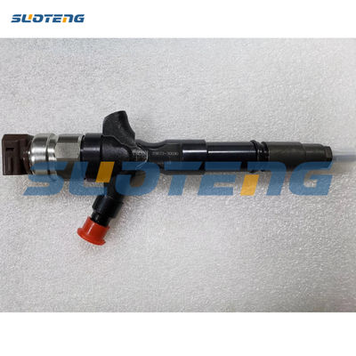 23670-30090 Dizel Motor Parçaları için Yakıt Enjektörü